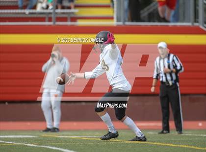 Thumbnail 3 in St. Anthony's @ Chaminade photogallery.