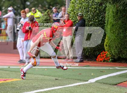 Thumbnail 3 in St. Anthony's @ Chaminade photogallery.