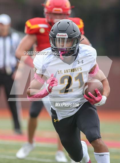 Thumbnail 3 in St. Anthony's @ Chaminade photogallery.