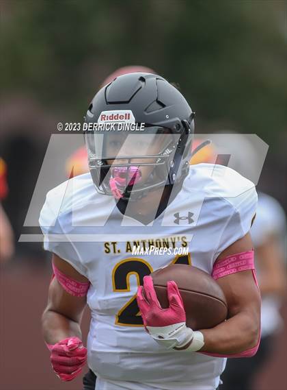 Thumbnail 2 in St. Anthony's @ Chaminade photogallery.