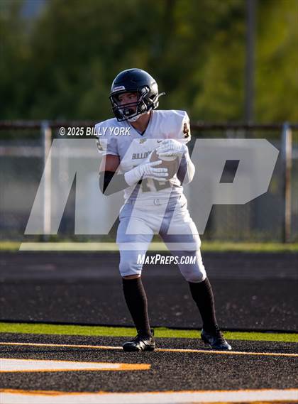 Thumbnail 1 in Grand Saline vs Palmer photogallery.