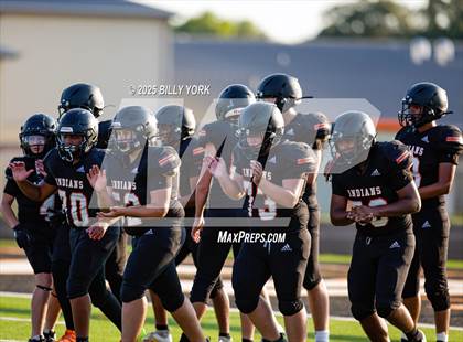 Thumbnail 1 in Grand Saline vs Palmer photogallery.
