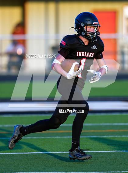 Thumbnail 2 in Grand Saline vs Palmer photogallery.