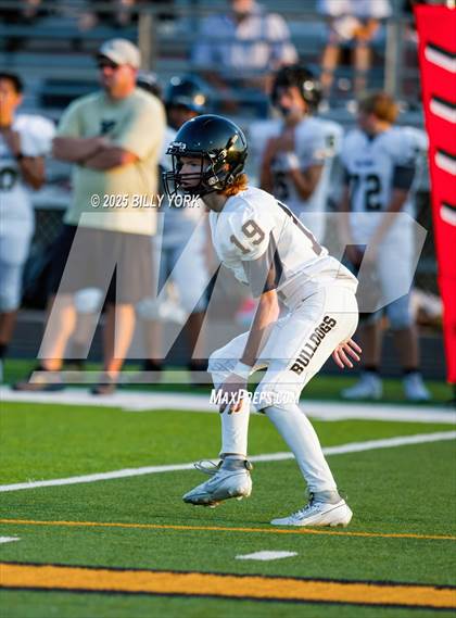 Thumbnail 2 in Grand Saline vs Palmer photogallery.