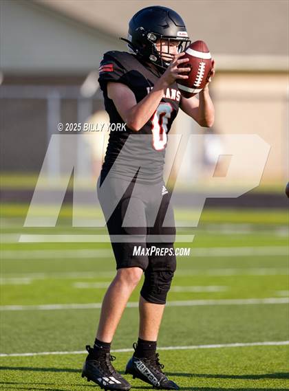 Thumbnail 3 in Grand Saline vs Palmer photogallery.