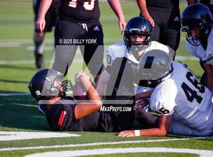 Thumbnail 1 in Grand Saline vs Palmer photogallery.