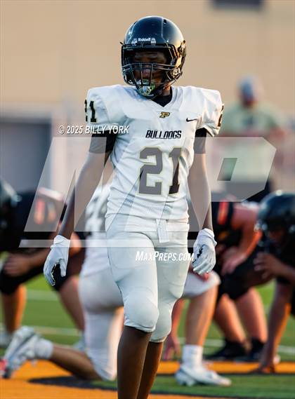 Thumbnail 3 in Grand Saline vs Palmer photogallery.