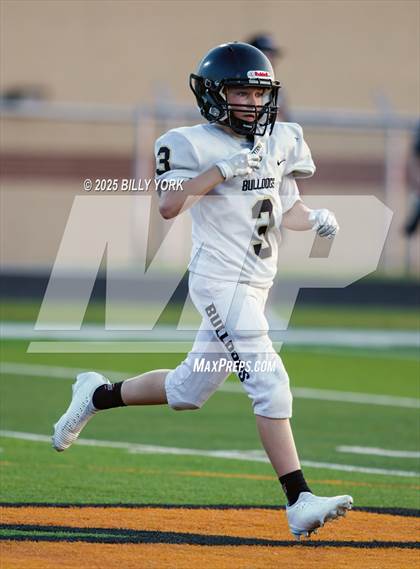 Thumbnail 3 in Grand Saline vs Palmer photogallery.