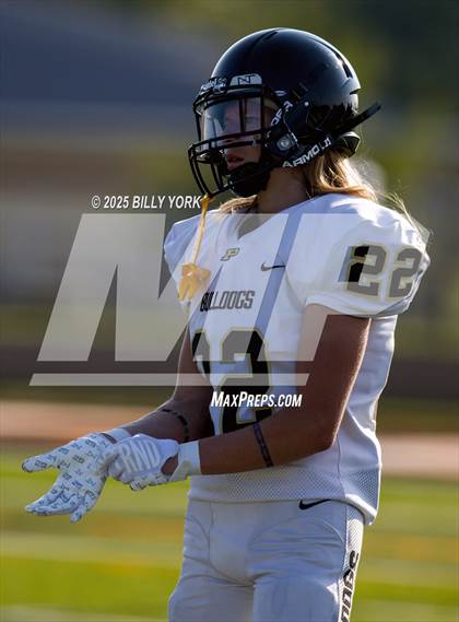 Thumbnail 2 in Grand Saline vs Palmer photogallery.
