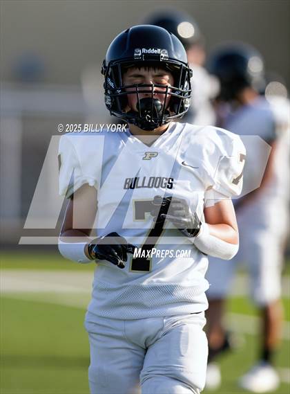 Thumbnail 1 in Grand Saline vs Palmer photogallery.