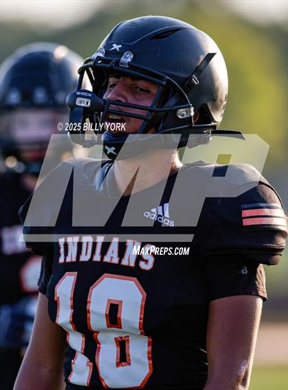 Thumbnail 2 in Grand Saline vs Palmer photogallery.