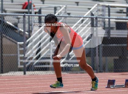Thumbnail 2 in Skyhawk Invitational (Track) photogallery.