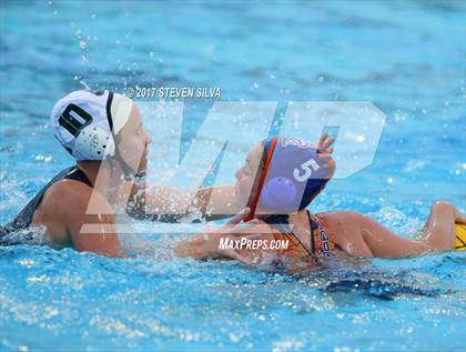 Thumbnail 3 in Clairemont vs. Helix (CIF SDS Division 1 Final) photogallery.
