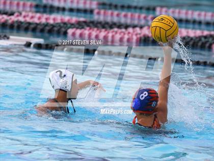 Thumbnail 3 in Clairemont vs. Helix (CIF SDS Division 1 Final) photogallery.
