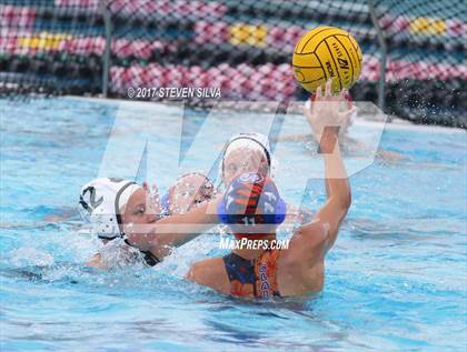 Thumbnail 3 in Clairemont vs. Helix (CIF SDS Division 1 Final) photogallery.