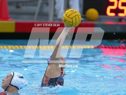 Thumbnail 3 in Clairemont vs. Helix (CIF SDS Division 1 Final) photogallery.