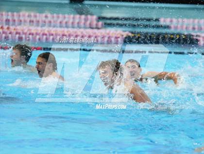Thumbnail 3 in Clairemont vs. Helix (CIF SDS Division 1 Final) photogallery.