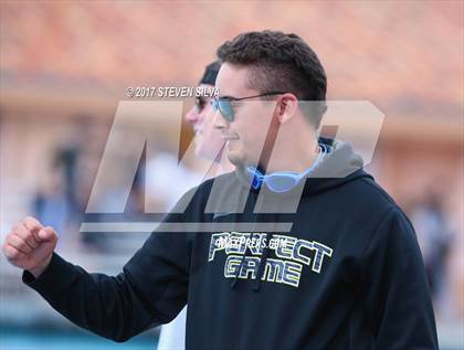 Thumbnail 2 in Clairemont vs. Helix (CIF SDS Division 1 Final) photogallery.