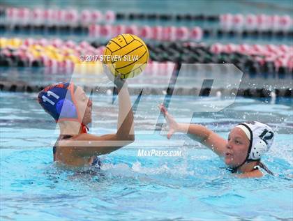 Thumbnail 1 in Clairemont vs. Helix (CIF SDS Division 1 Final) photogallery.
