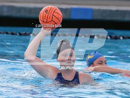 Thumbnail 1 in Clairemont vs. Helix (CIF SDS Division 1 Final) photogallery.