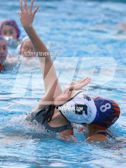 Thumbnail 1 in Clairemont vs. Helix (CIF SDS Division 1 Final) photogallery.