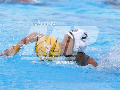 Thumbnail 2 in Clairemont vs. Helix (CIF SDS Division 1 Final) photogallery.