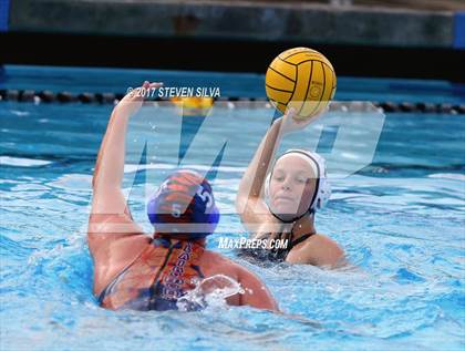 Thumbnail 2 in Clairemont vs. Helix (CIF SDS Division 1 Final) photogallery.