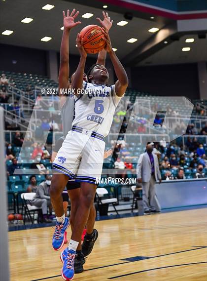 Thumbnail 1 in Cypress Creek vs Ridge Point (UIL 6A Regional Quarterfinal Playoff) photogallery.