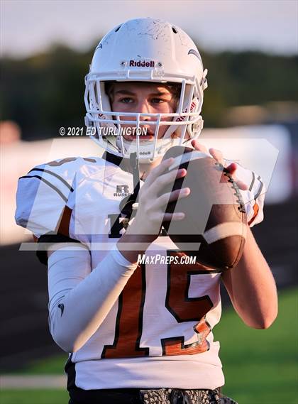 Thumbnail 2 in Kell @ Allatoona photogallery.