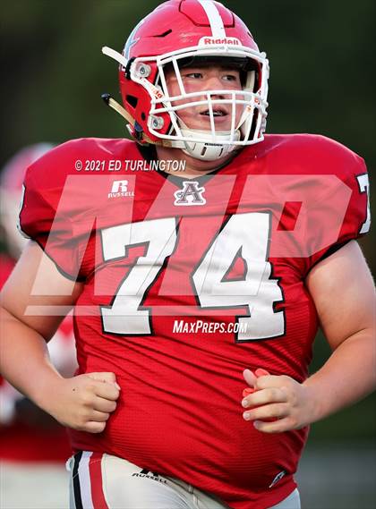 Thumbnail 2 in Kell @ Allatoona photogallery.