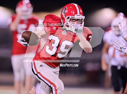 Thumbnail 3 in Kell @ Allatoona photogallery.