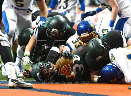 Thumbnail 2 in Schalmont vs. Maine-Endwell (NYSPHSAA Class B Final) photogallery.