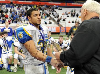Thumbnail 1 in Schalmont vs. Maine-Endwell (NYSPHSAA Class B Final) photogallery.