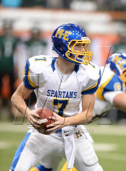 Thumbnail 2 in Schalmont vs. Maine-Endwell (NYSPHSAA Class B Final) photogallery.