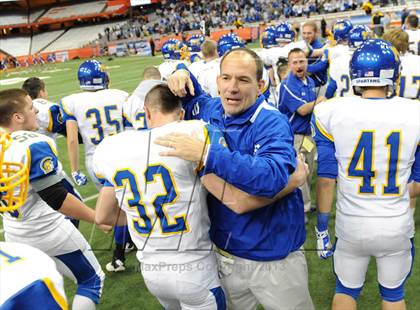 Thumbnail 1 in Schalmont vs. Maine-Endwell (NYSPHSAA Class B Final) photogallery.