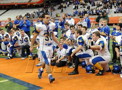 Thumbnail 1 in Schalmont vs. Maine-Endwell (NYSPHSAA Class B Final) photogallery.