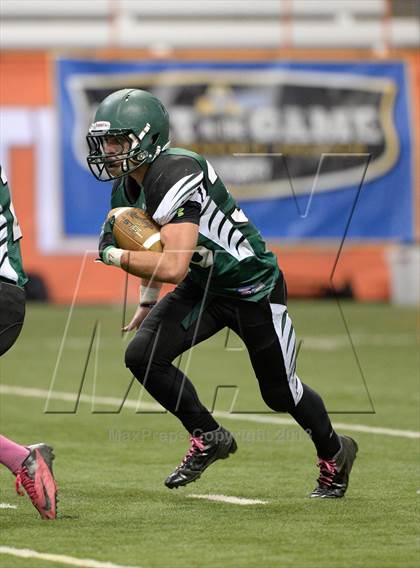 Thumbnail 1 in Schalmont vs. Maine-Endwell (NYSPHSAA Class B Final) photogallery.