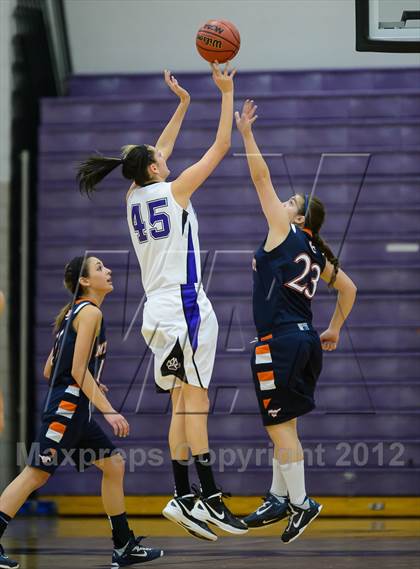 Thumbnail 1 in Mountain Crest @ Riverton photogallery.