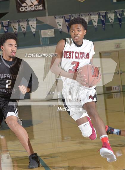 Thumbnail 2 in Weston Ranch vs. West Campus (Adidas Challenge) photogallery.
