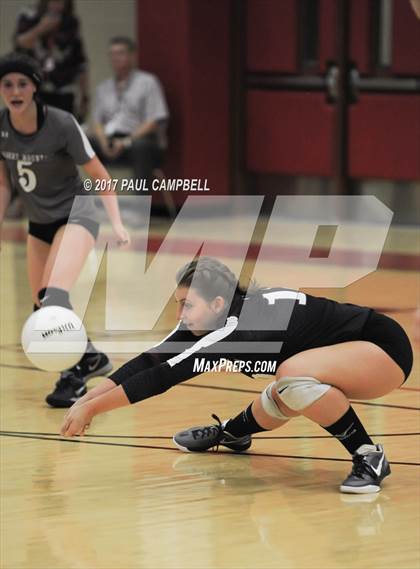 Thumbnail 1 in Desert Mountain @ Chaparral photogallery.