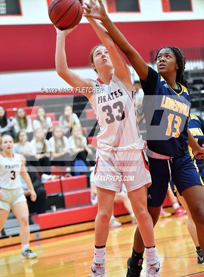 Thumbnail 2 in Lindenwold vs Cinnaminson (NJSIAA South Group 2 Round 1) photogallery.