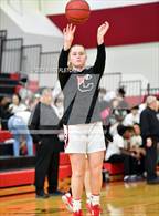 Photo from the gallery "Lindenwold vs Cinnaminson (NJSIAA South Group 2 Round 1)"