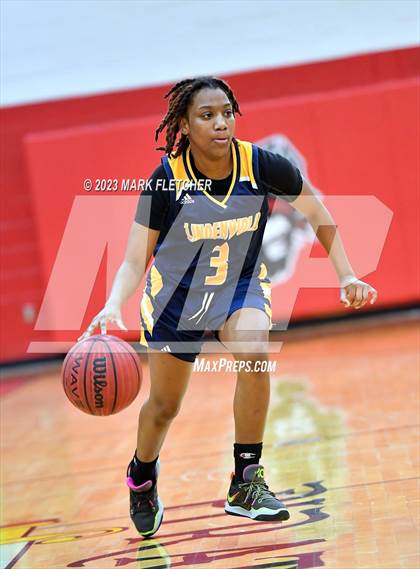 Thumbnail 1 in Lindenwold vs Cinnaminson (NJSIAA South Group 2 Round 1) photogallery.