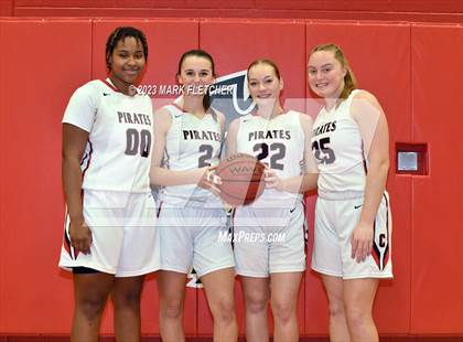 Thumbnail 2 in Lindenwold vs Cinnaminson (NJSIAA South Group 2 Round 1) photogallery.