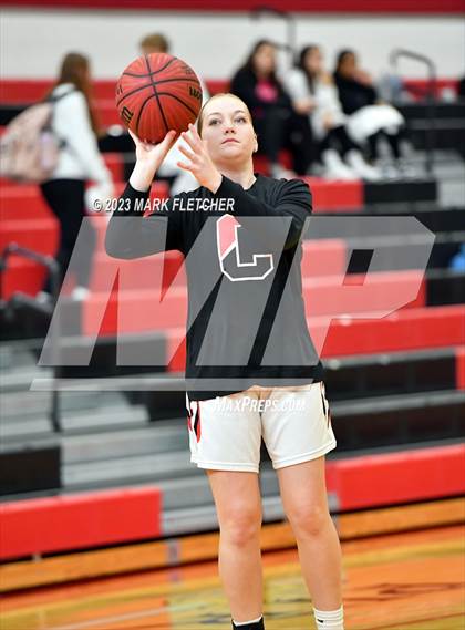 Thumbnail 1 in Lindenwold vs Cinnaminson (NJSIAA South Group 2 Round 1) photogallery.