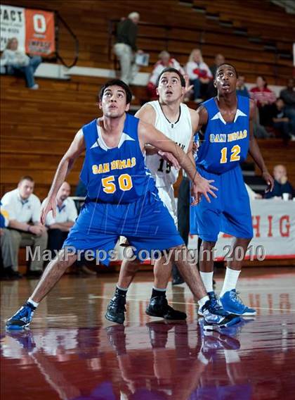 Thumbnail 3 in Olympian vs. San Dimas (Orange Holiday Classic) photogallery.