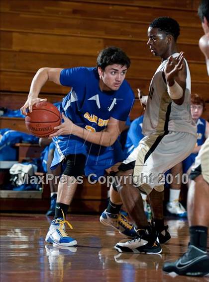 Thumbnail 3 in Olympian vs. San Dimas (Orange Holiday Classic) photogallery.