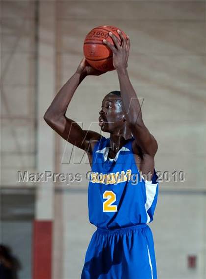 Thumbnail 3 in Olympian vs. San Dimas (Orange Holiday Classic) photogallery.