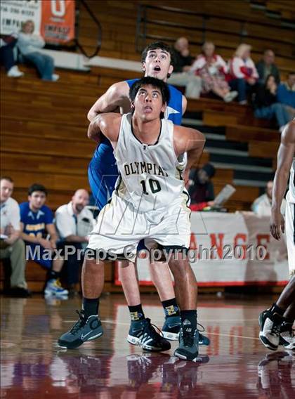 Thumbnail 1 in Olympian vs. San Dimas (Orange Holiday Classic) photogallery.
