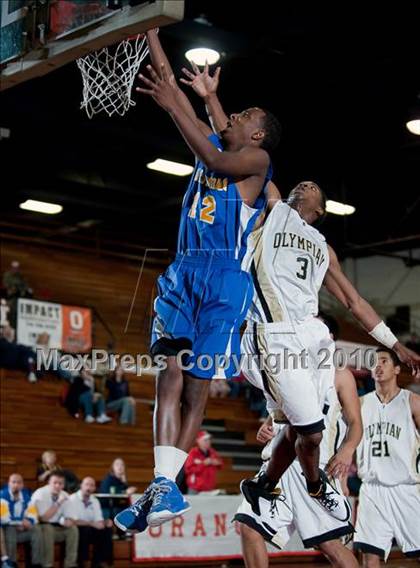 Thumbnail 1 in Olympian vs. San Dimas (Orange Holiday Classic) photogallery.